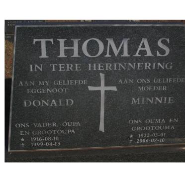 THOMAS Donald 1916-1999 &amp; Minnie 1922-2006