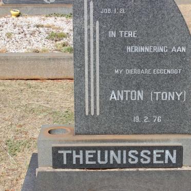THEUNISSEN Anton -1976