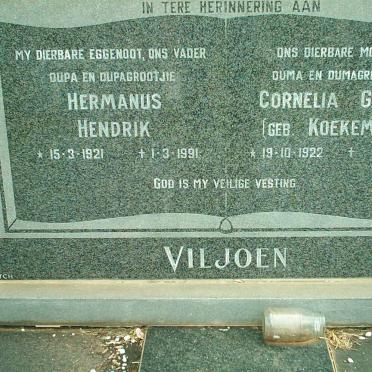 VILJOEN Hermanus Hendrik 1921-1991 &amp; Cornelia Gesina KOEKEMOER 1922-