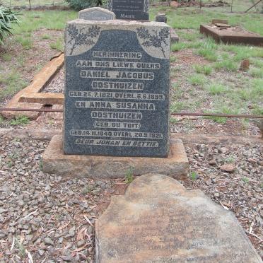 OOSTHUIZEN Daniel Jacobus 1821-1899 &amp; Anna Susanna DU TOIT 1840-1921