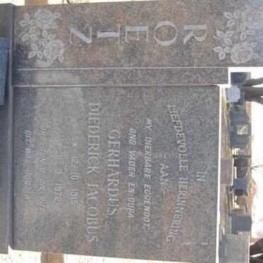 ROETZ Gerhardus Diederick Jacobus 1915-1972 &amp; Kathleen Johanna ROBSON 1913-1996