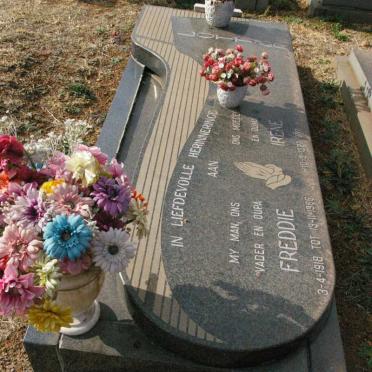 LOTTER Freddie 1918-1986 &amp; Irene 1927-2014