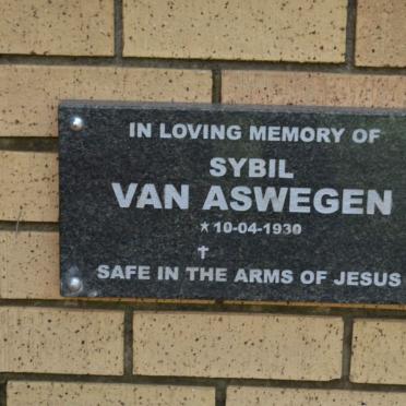 ASWEGEN Sybil, van 1930-