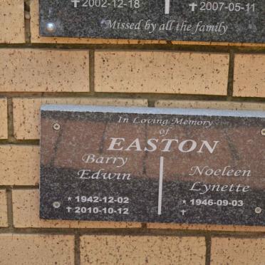 EASTON Barry Edwin 1942-2010 &amp; Noeleen Lynette 1946-
