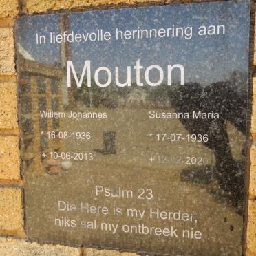 MOUTON Willem Johannes 1936-2013 &amp; Susanna Maria 1936-2020