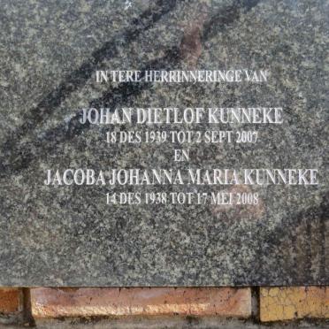 KUNNEKE Johan Dietlof 1939-2007 &amp; Jacoba Johanna Maria 1938-2008