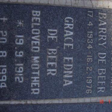 BEER Barry, de 1934-1976 :: DE BEER Grace Edna 1912-1994