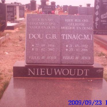 NIEUWOUDT  G.B.  1916-2002 &amp; C.M. 1922-2006