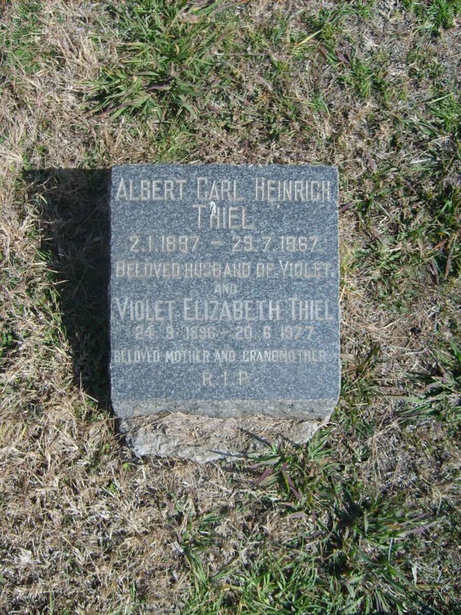 THIEL Albert Carl Heinrich 1897-1967 &amp; Violet Elizabeth 1896-1977