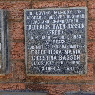 BASSON Frederick Owen 1909-1983 &amp; Fredericka Maria Christina 1912-1990