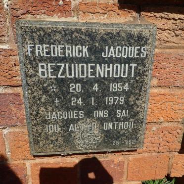BEZUIDENHOUT Frederick Jacques 1954-1979