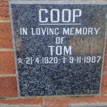 COOP Tom 1920-1987