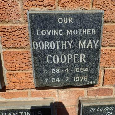 COOPER Dorothy May 1894-1978