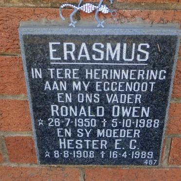 ERASMUS Hester E.C. 1908-1989 :: ERASMUS Ronald Owen 1950-1988