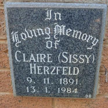 HERZFELD Claire 1891-1984