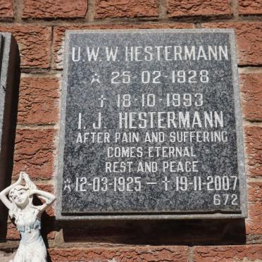 HESTERMANN I.J. 1925-2007 &amp; U.W.W. 1928-1993