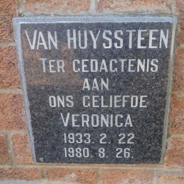 HUYSSTEEN Veronica, van 1933-1980