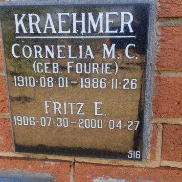 KRAEHMER Fritz E. 1906-2000 &amp; Cornelia M.C. FOURIE 1910-1986