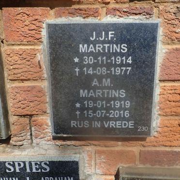 MARTINS J.J.F. 1914-1977 &amp; A.M. 1919-2016