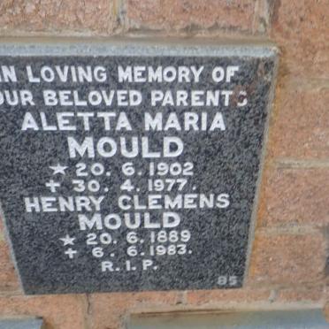 MOULD Henry Clemens 1889-1983 &amp; Aletta Maria 1902-1977