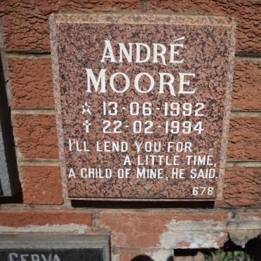 MOORE André 1992-1994