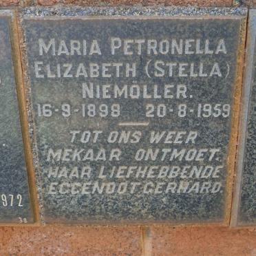NIEMÖLLER Maria Petronella Elizabeth 1898-1959