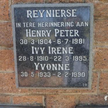 REYNIERSE Henry Peter 1904-1981 &amp; Ivy Irene 1910-1995 :: REYNIERSE Yvonne 1933-1990