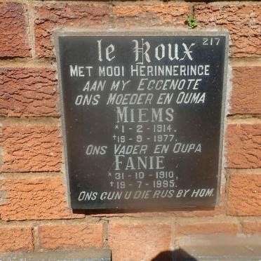 ROUX Fanie, le 1910-1995 &amp; Miems 1914-1977