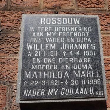 ROSSOUW Willem Johannes 1911-1991 &amp; Mathilda Mabel 1921-1996