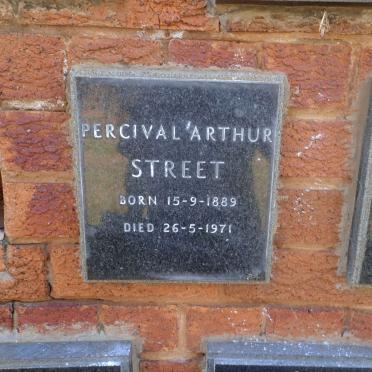 STREET Percival Arthur 1889-1971