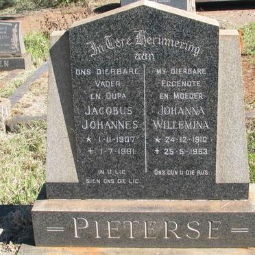PIETERSE Jacobus Johannes 1907-1981 &amp; Johanna Willemina 1910-1963