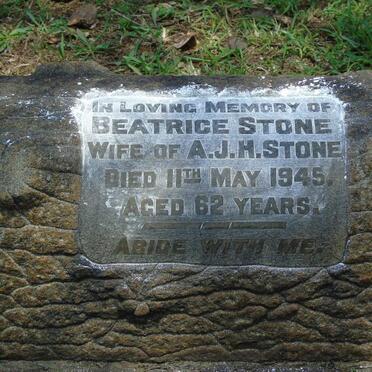 STONE Beatrice -1945