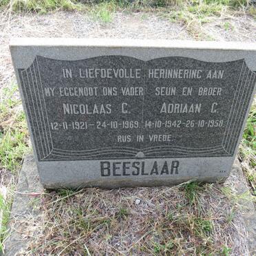 BEESLAAR Nicolaas G. 1921-1969 :: BEESLAAR Adriaan G. 1942-1958