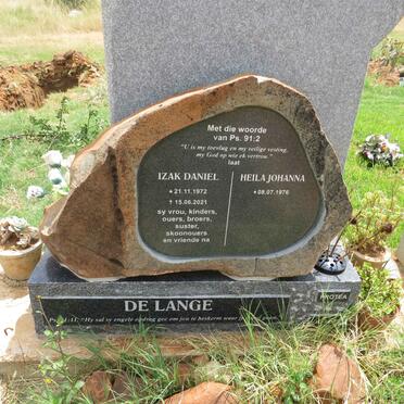 LANGE Izak Daniel, de 1972-2021 & Heila Johanna 1976- 