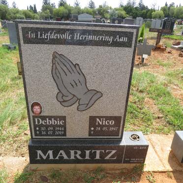 MARITZ Nico 1947- & Debbie 1944-2019