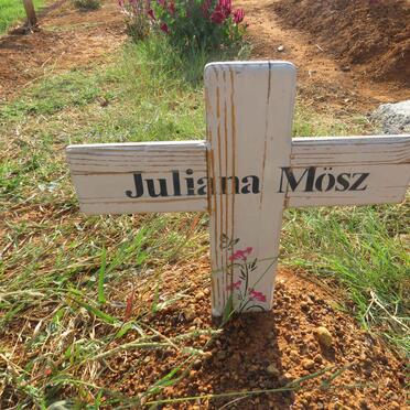 MOSZ Juliana