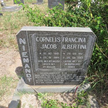 NIEMANDT Cornelis Jacob 1901-1984 & Francina Albertina 1912-1993