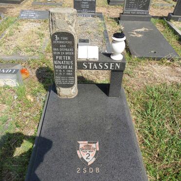 STASSEN Gert Johannes 1937-2004 :: STASSEN Pieter Ignatius Micheal 1964-1983