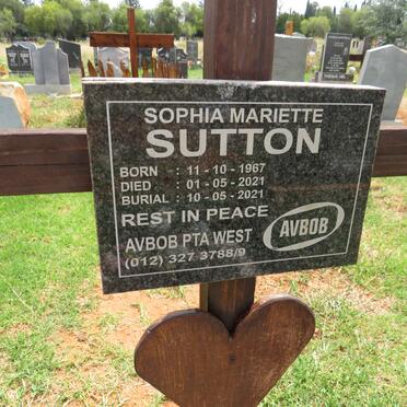 SUTTON Sophia Mariette 1967-2021