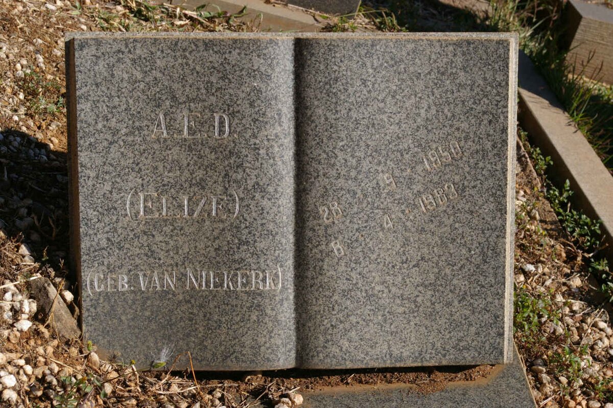 NIEKERK J.C.W., van 1918-1977 &amp; M.M. 1924-1970 :: VAN NIEKERK A.E.D. nee VAN NIEKERK 1950-1983