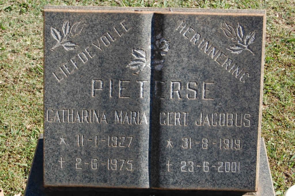 PIETERSE Gert Jacobus 1919-2001 &amp; Catharina Maria 1927-1975