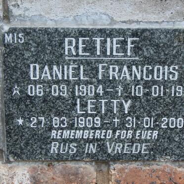RETIEF Daniel Francois 1904-1991 &amp; Letty 1909-2004