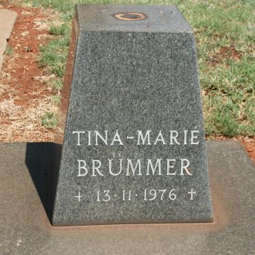 BRÜMMER Tina-Marié 1976-1976