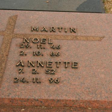 MARTIN Noel 1946-1986 &amp; Annette 1952-1996