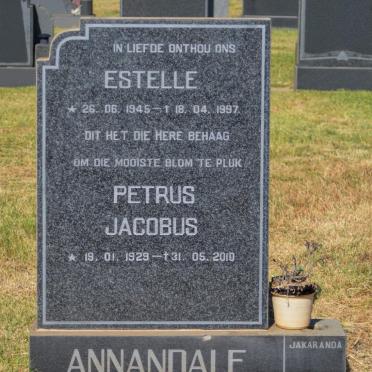 ANNANDALE Petrus Jacobus 1929-2010 &amp; Estelle 1945-1997