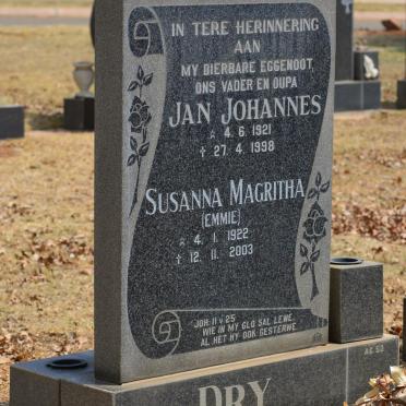 DRY Jan Johannes 1921-1998 &amp; Susanna Magritha 1922-2003