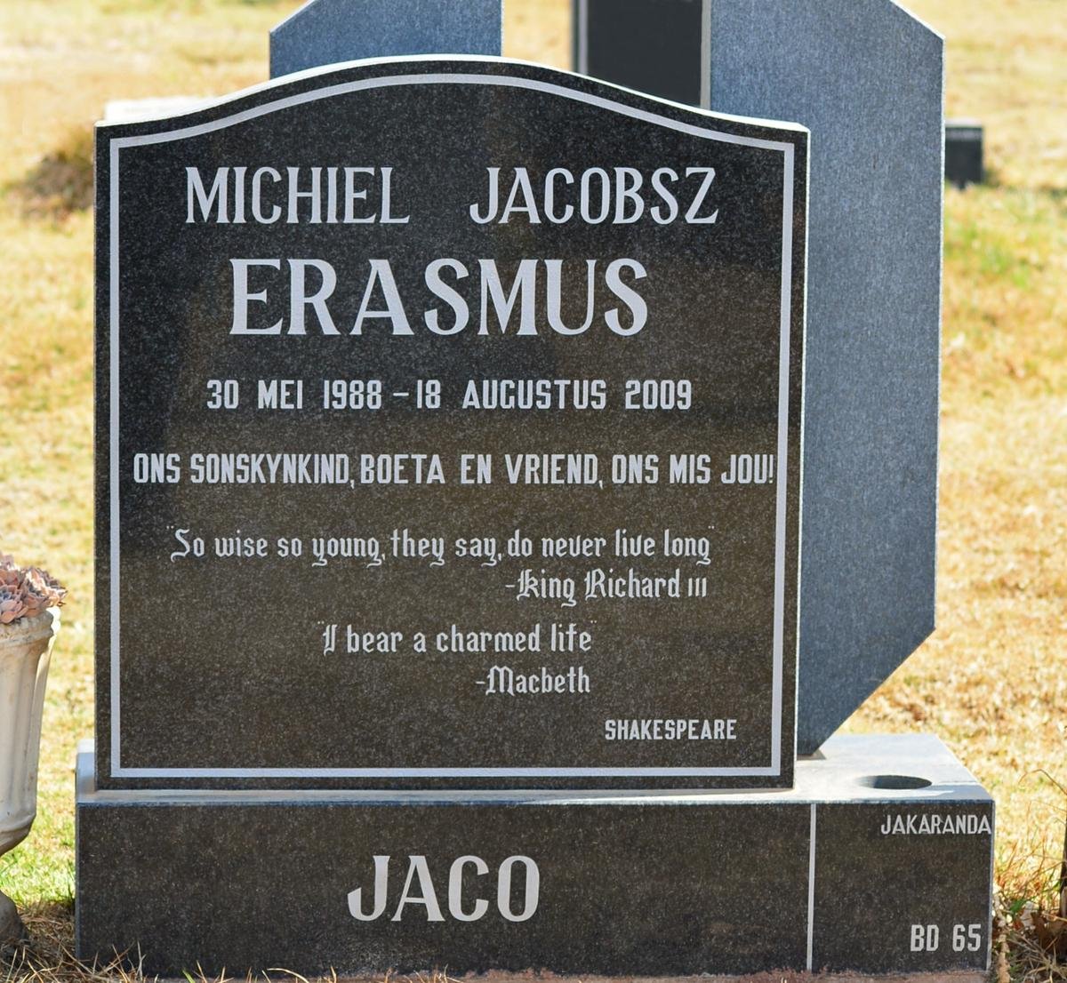 ERASMUS Michiel Jacobsz 1988-2009