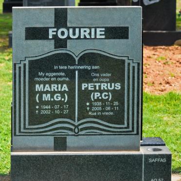 FOURIE P.C. 1935-2005 &amp; M.G. 1944-2002