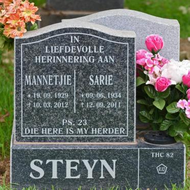 STEYN Mannetjie 1929-2012 &amp; Sarie 1934-2011