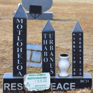 MOTLOHELOA Thabo Urbanus 1961-2004 :: MOTLOGELWA Thato Andrew 1966-2010